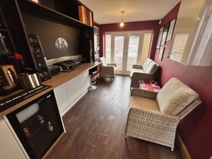 Photo 15- click for photo gallery